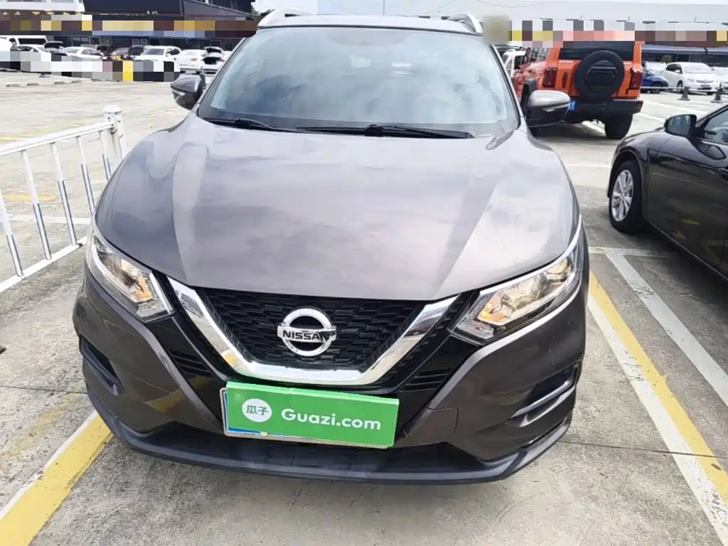 Nissan Qashqai — миниатюра 3