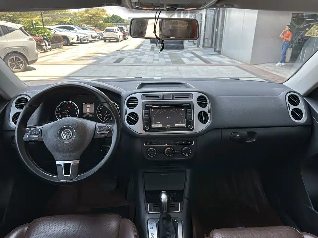 Volkswagen Tiguan — миниатюра 6