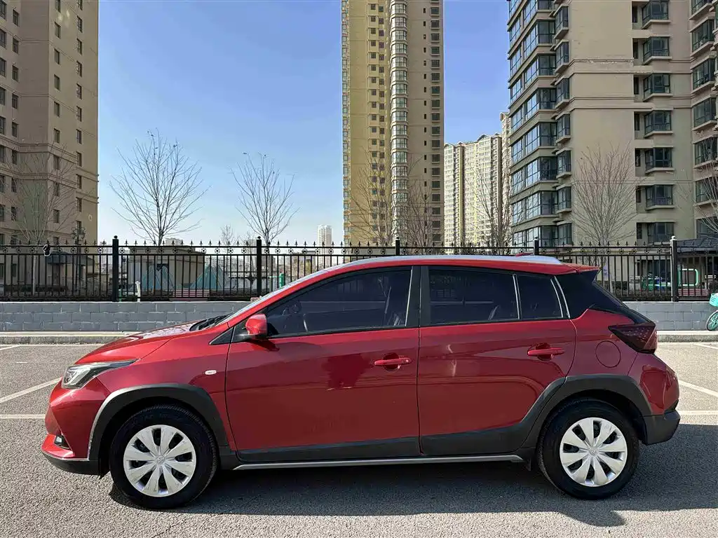 TOYOTA YARIS L ZHIXUAN