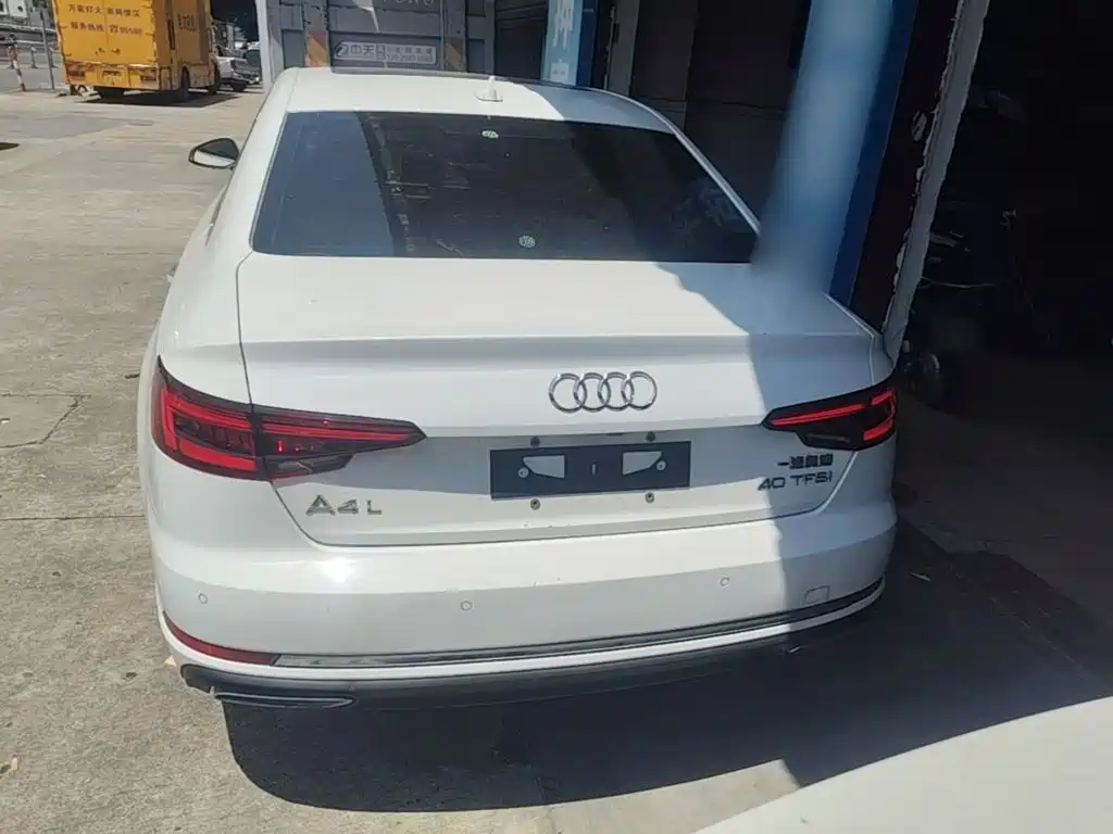 Audi A4L — миниатюра 6