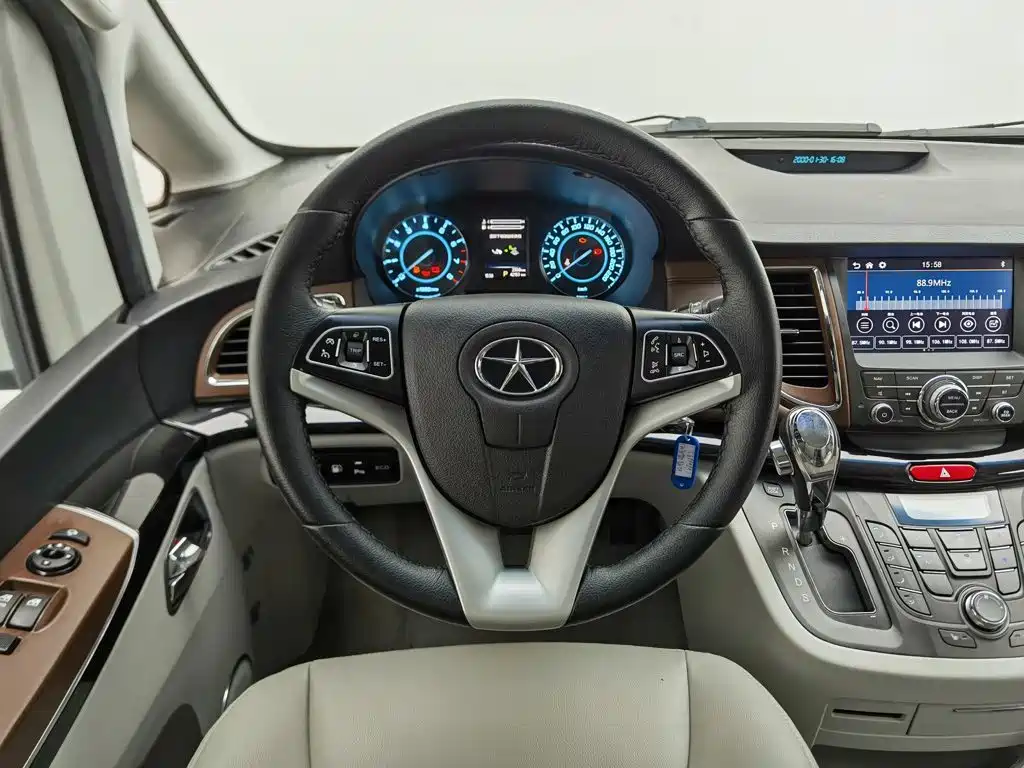 JAC Refine M5 — миниатюра 11