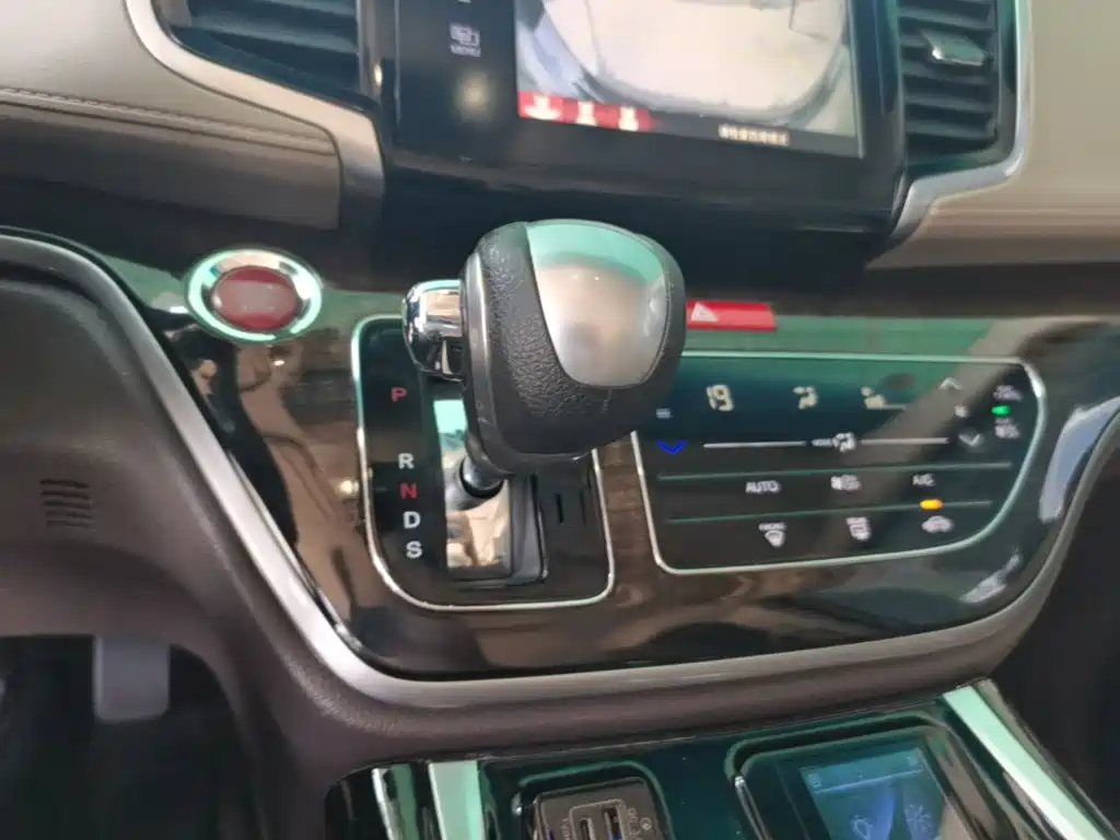 Honda Odyssey — миниатюра 14