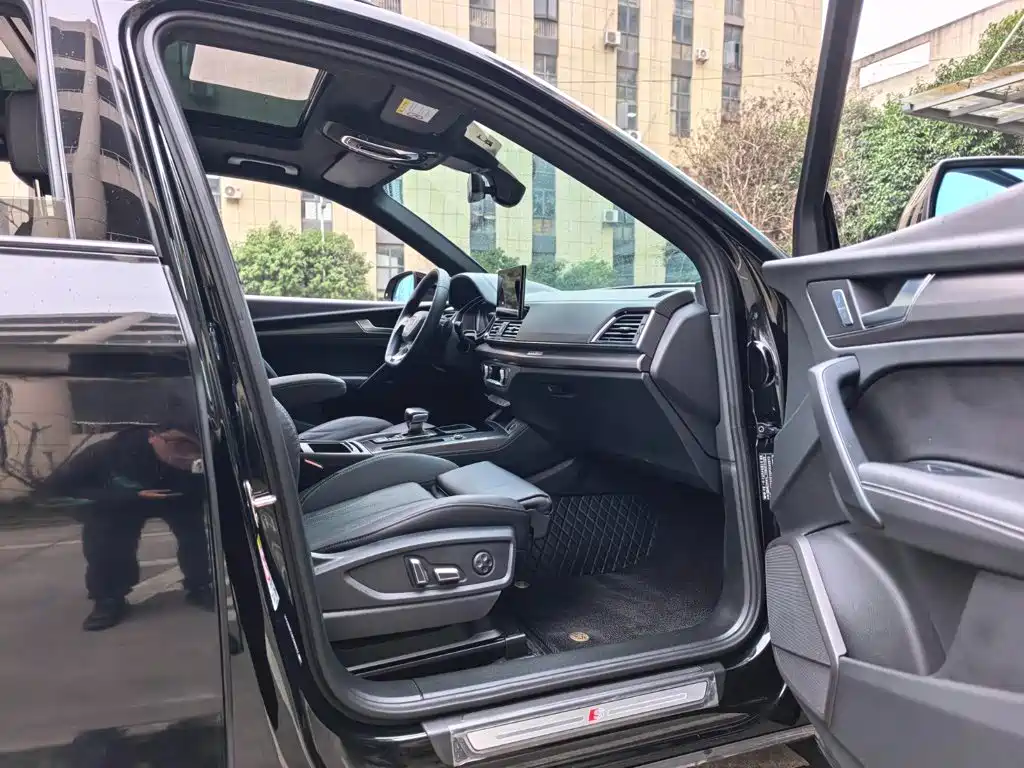 Audi Q5L — миниатюра 7