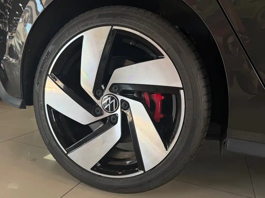 Volkswagen Golf GTI — миниатюра 13