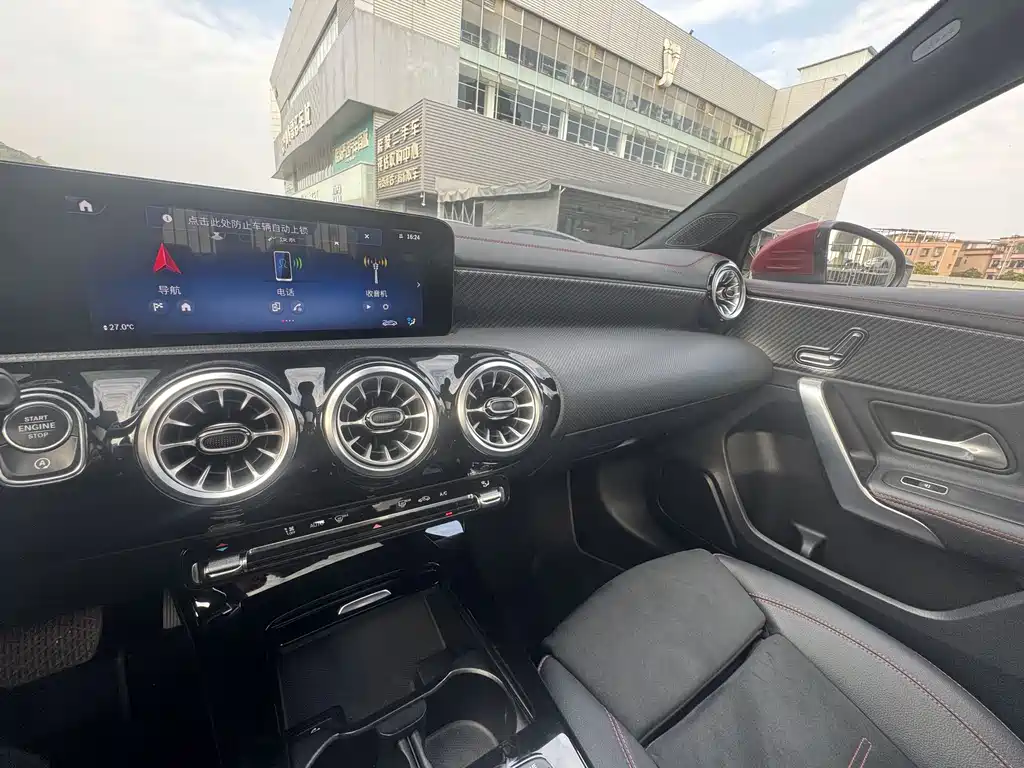 MERCEDES-BENZ A CLASS