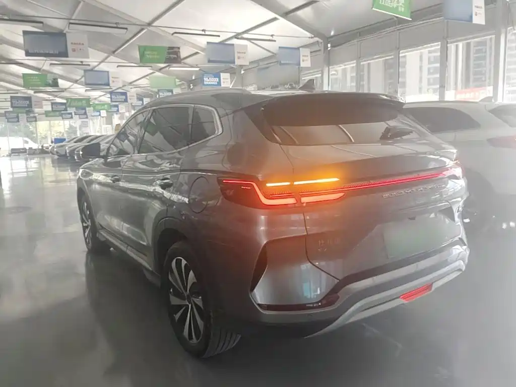 BYD PLUS New Energy — миниатюра 5