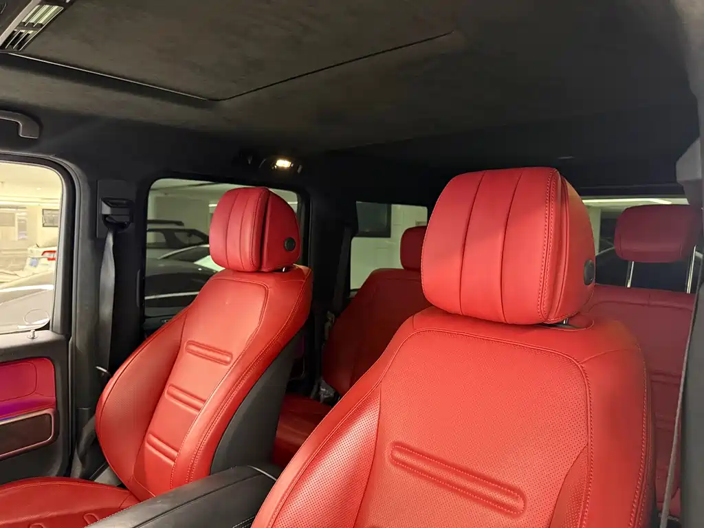 Mercedes-Benz G-Class — миниатюра 11