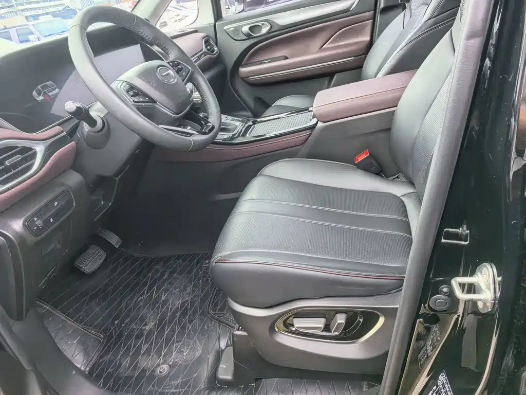 GAC Motor Trumpchi M6 — миниатюра 5