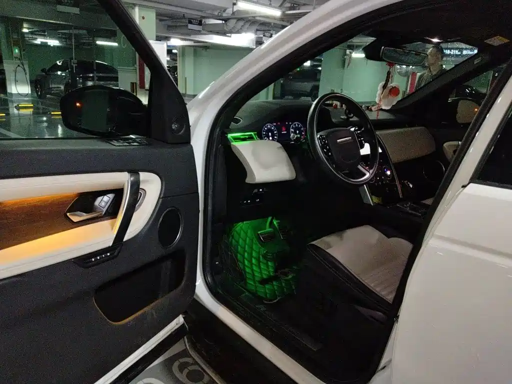 Land Rover Discovery Sport Hybrid — миниатюра 14