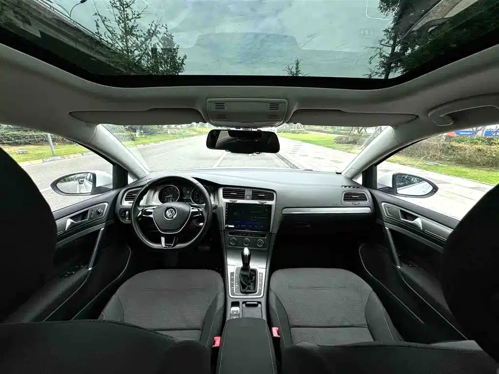Volkswagen Golf 2014 1.4TSI AT Comfort