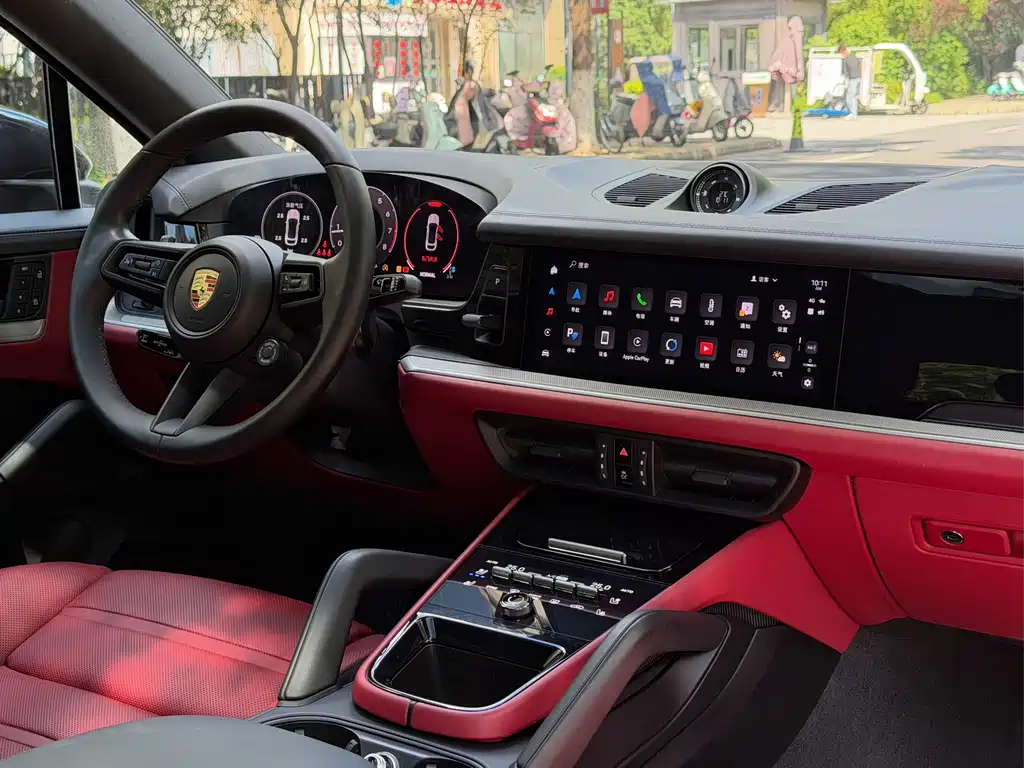 Porsche Cayenne — миниатюра 23