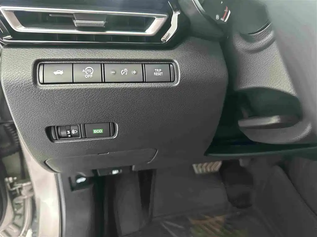 Nissan Teana — миниатюра 21