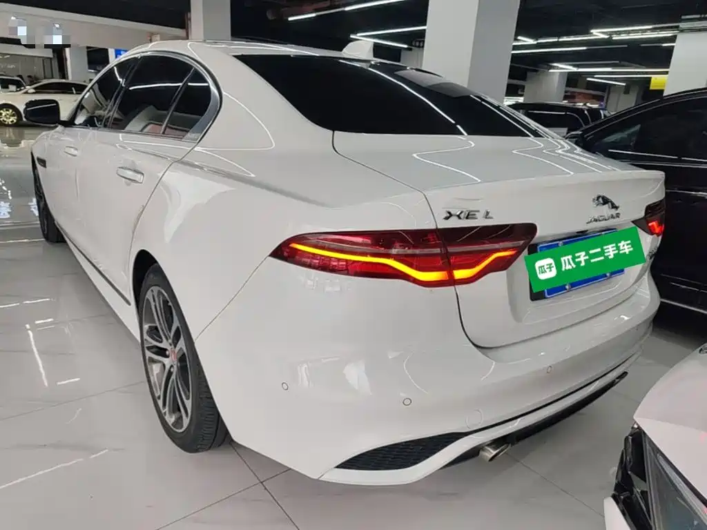 Jaguar XEL — миниатюра 5