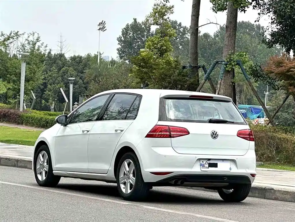 Volkswagen Golf 2014 1.4TSI AT Comfort