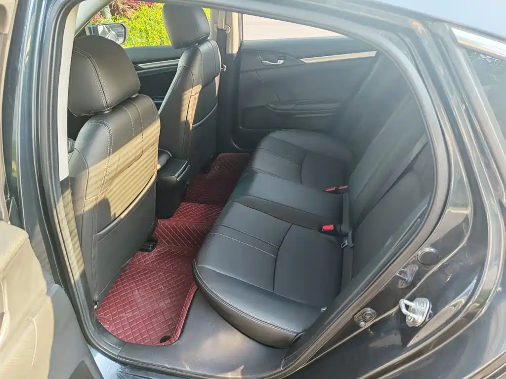 Honda Civic — миниатюра 6
