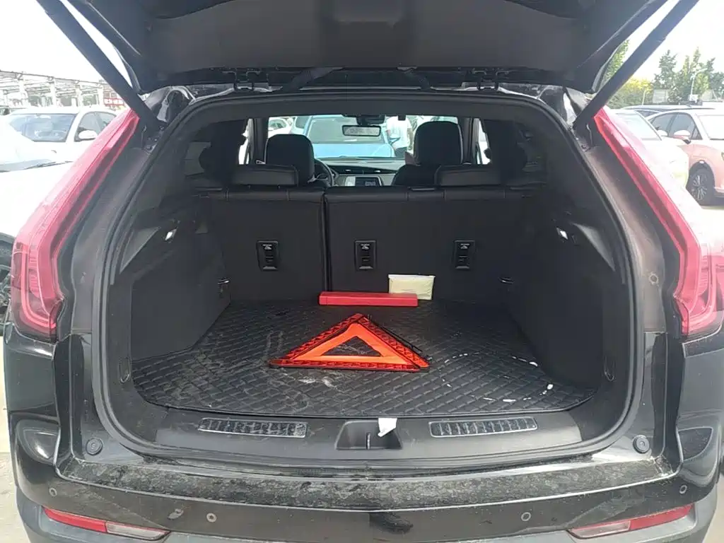 Cadillac XT4 — миниатюра 19