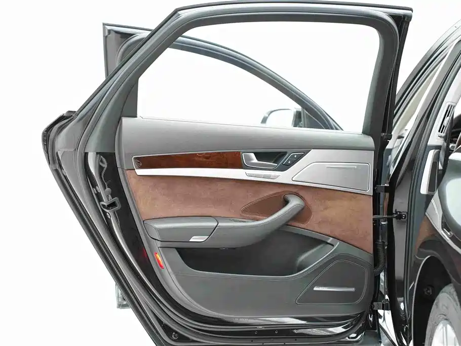 Audi A8 — миниатюра 19