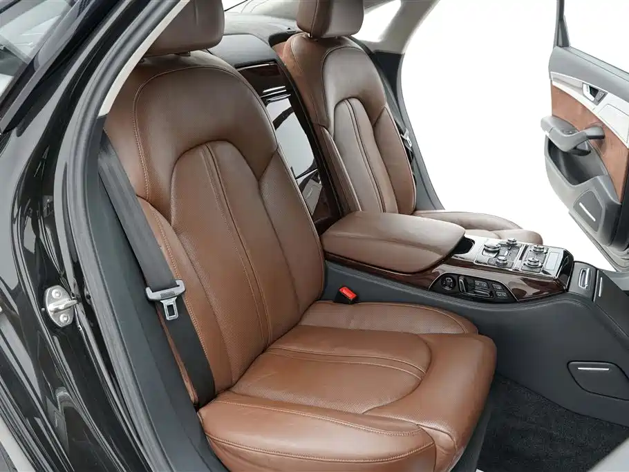 Audi A8 — миниатюра 23
