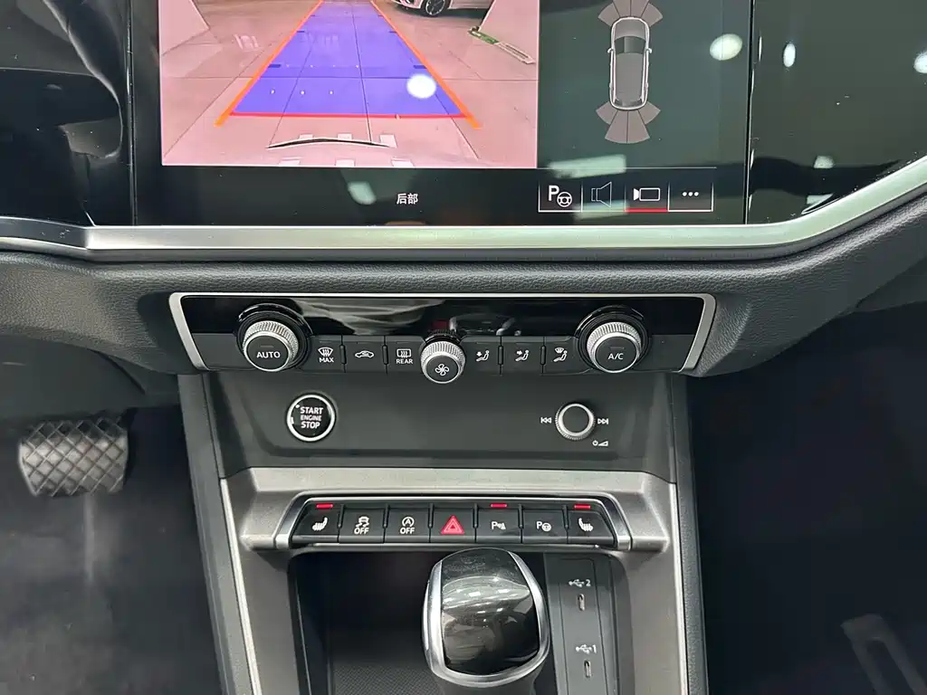 Audi Q3 — миниатюра 14