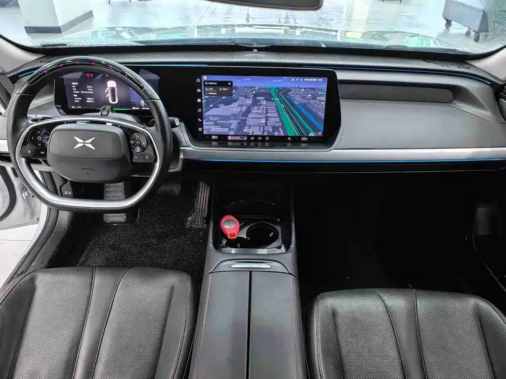 XPeng P7 — миниатюра 5