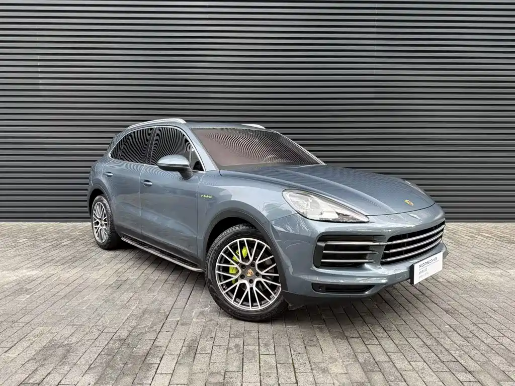 Porsche Cayenne Hybrid — миниатюра 2