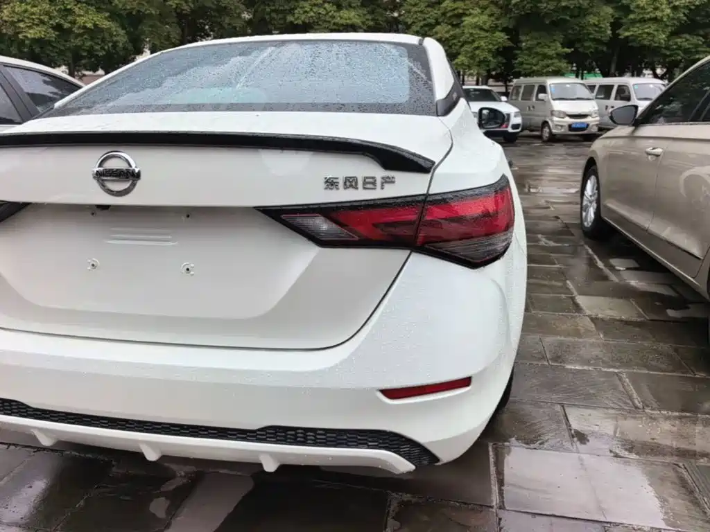 Nissan Sylphy — миниатюра 8