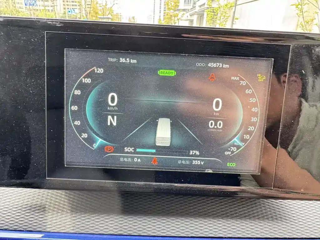 Dongfeng EM27 — миниатюра 12