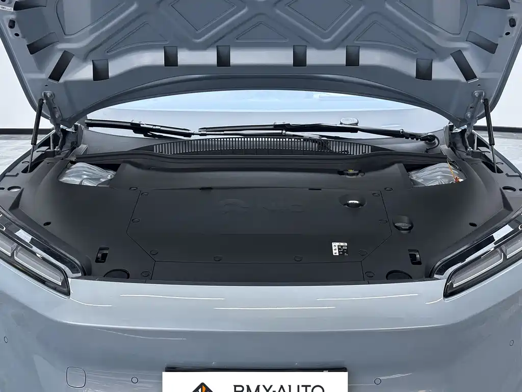 NIO ET5T — миниатюра 2