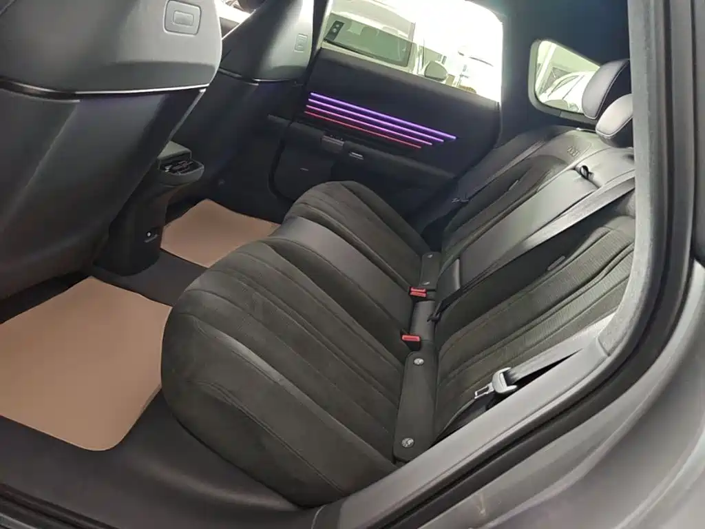 Audi E5 Sportback — миниатюра 17