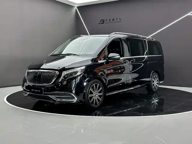 MERCEDES-BENZ V CLASS