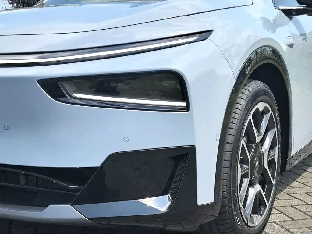 XPeng G7 — миниатюра 10