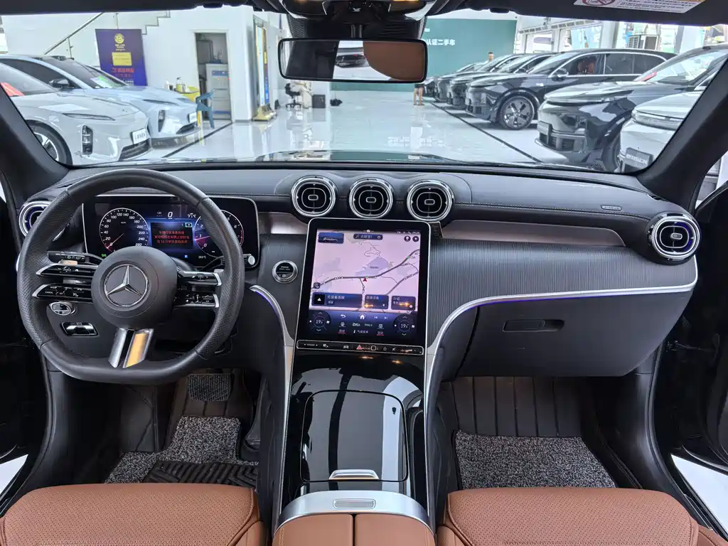 Mercedes-Benz GLC — миниатюра 7