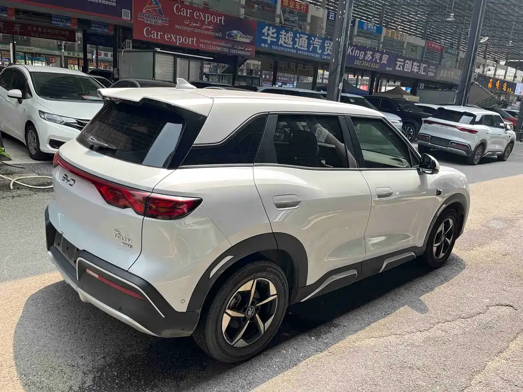 BYD Yuan UP — миниатюра 9