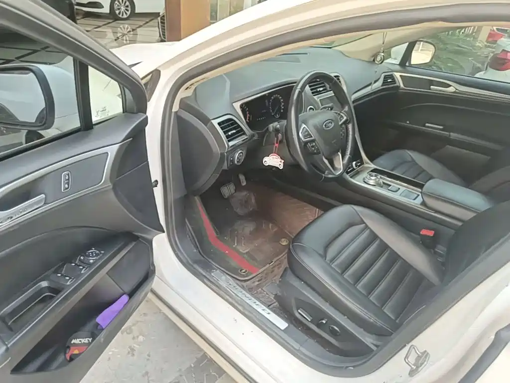 Ford Mondeo — миниатюра 16