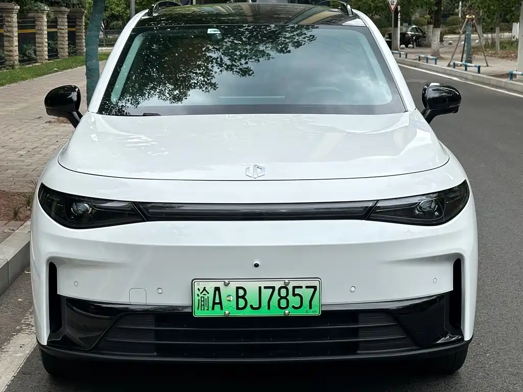 Leapmotor Leapmotor C16 — миниатюра 3