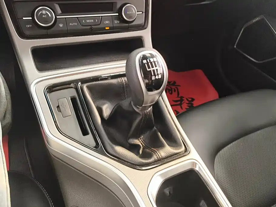 Geely Emgrand GL — миниатюра 15