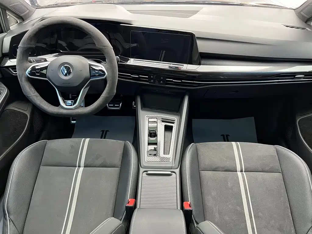 Volkswagen Golf — миниатюра 9