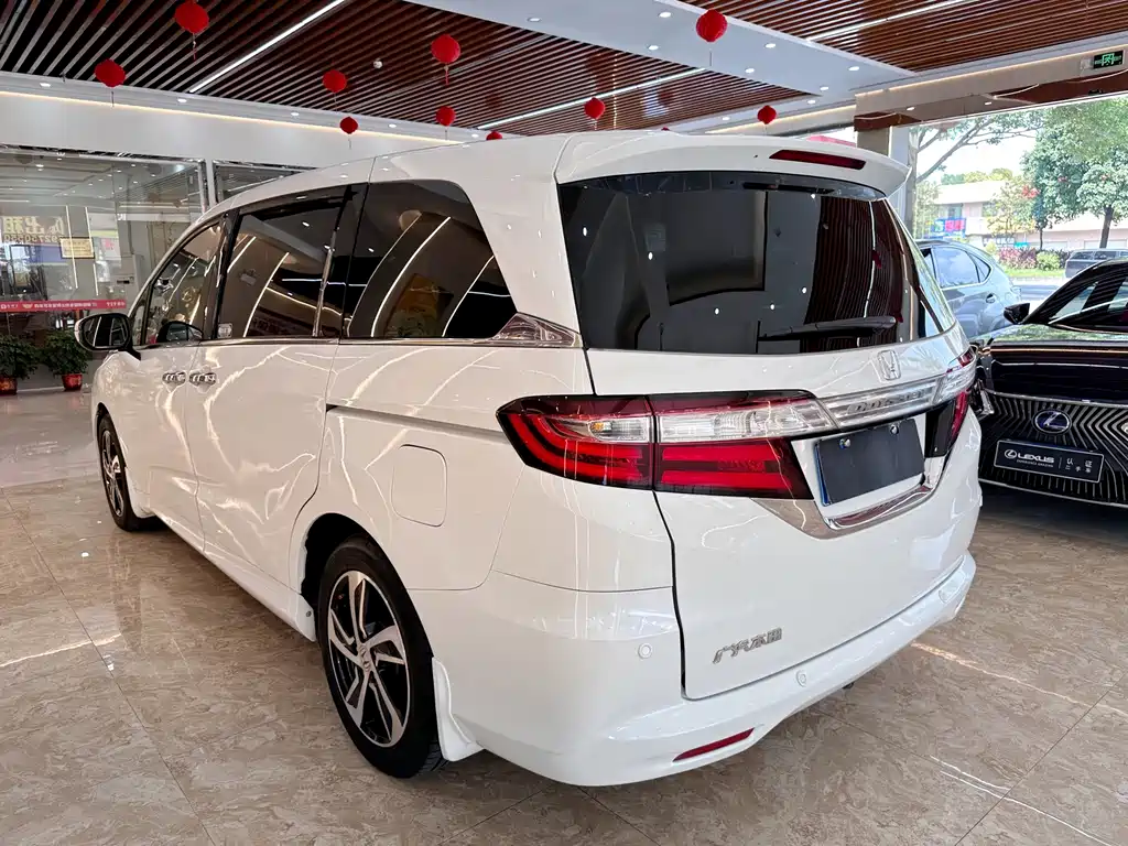 Honda Odyssey — миниатюра 6