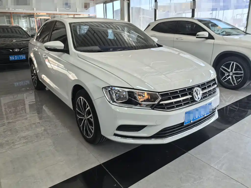 Volkswagen Bora — миниатюра 3