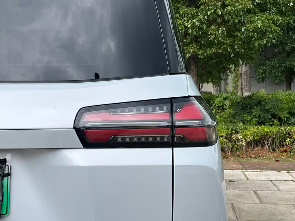 Wuling Xingguang 730 New Energy — миниатюра 25