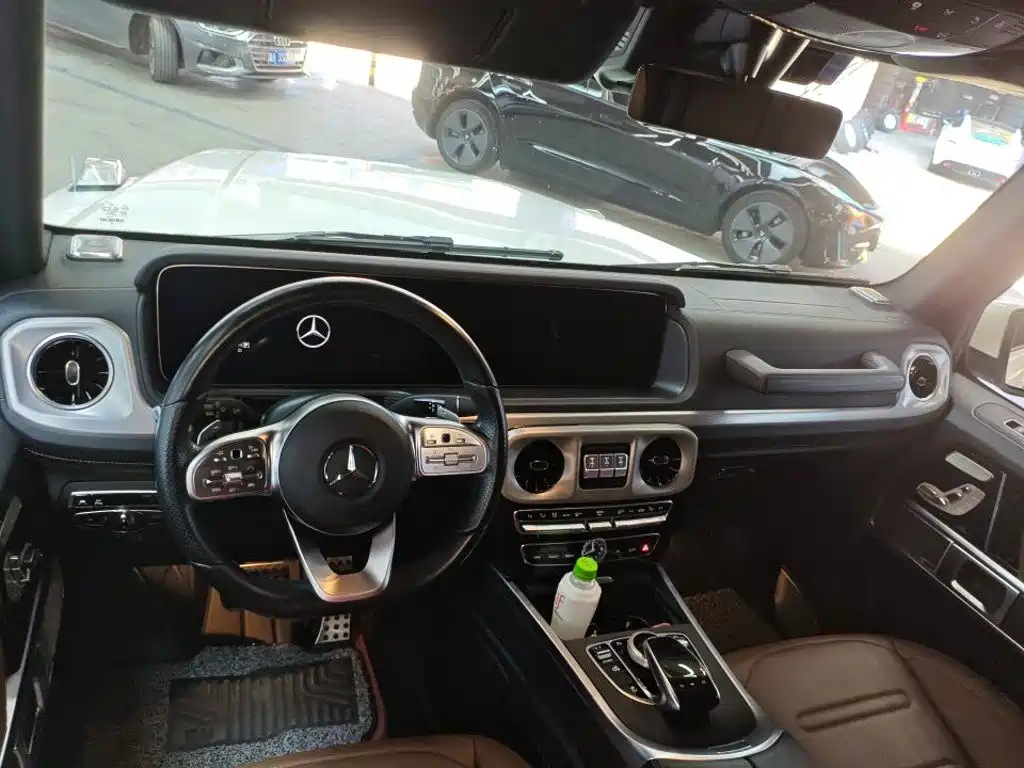 Mercedes-Benz G-Class — миниатюра 8