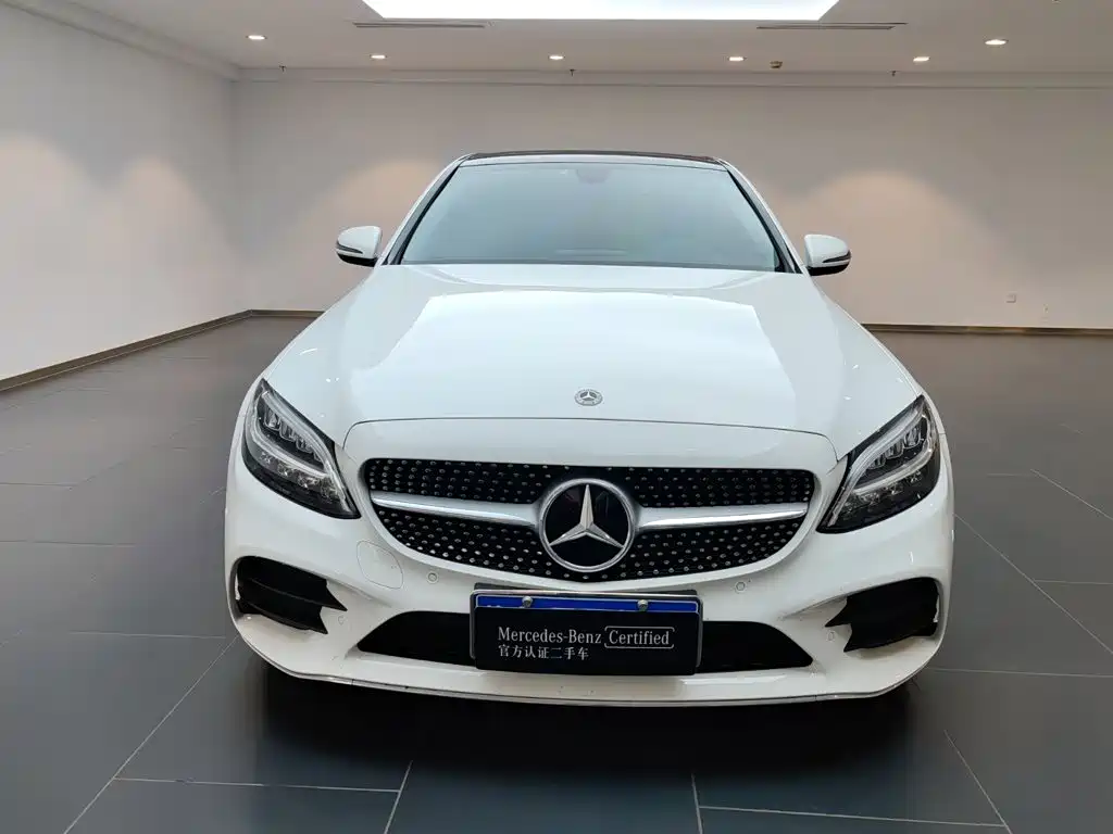 Mercedes-Benz C-Class — миниатюра 5