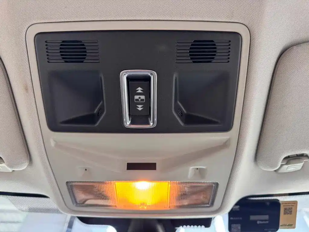 Land Rover Evoque (Import) — миниатюра 19