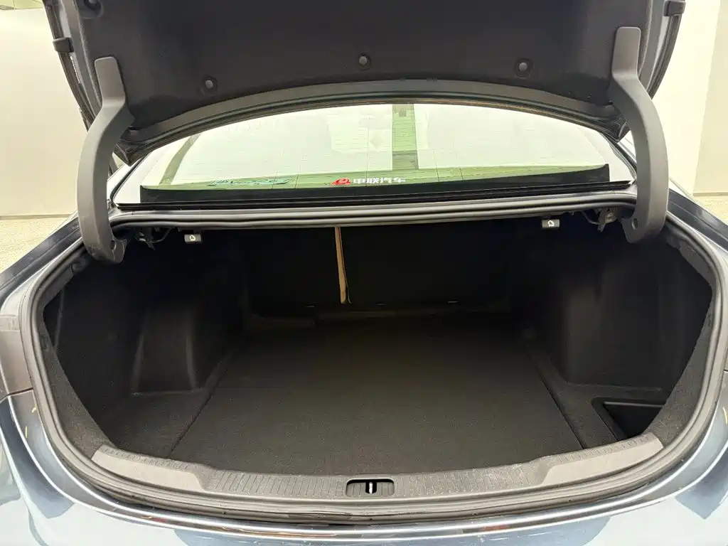 Buick LaCrosse — миниатюра 6