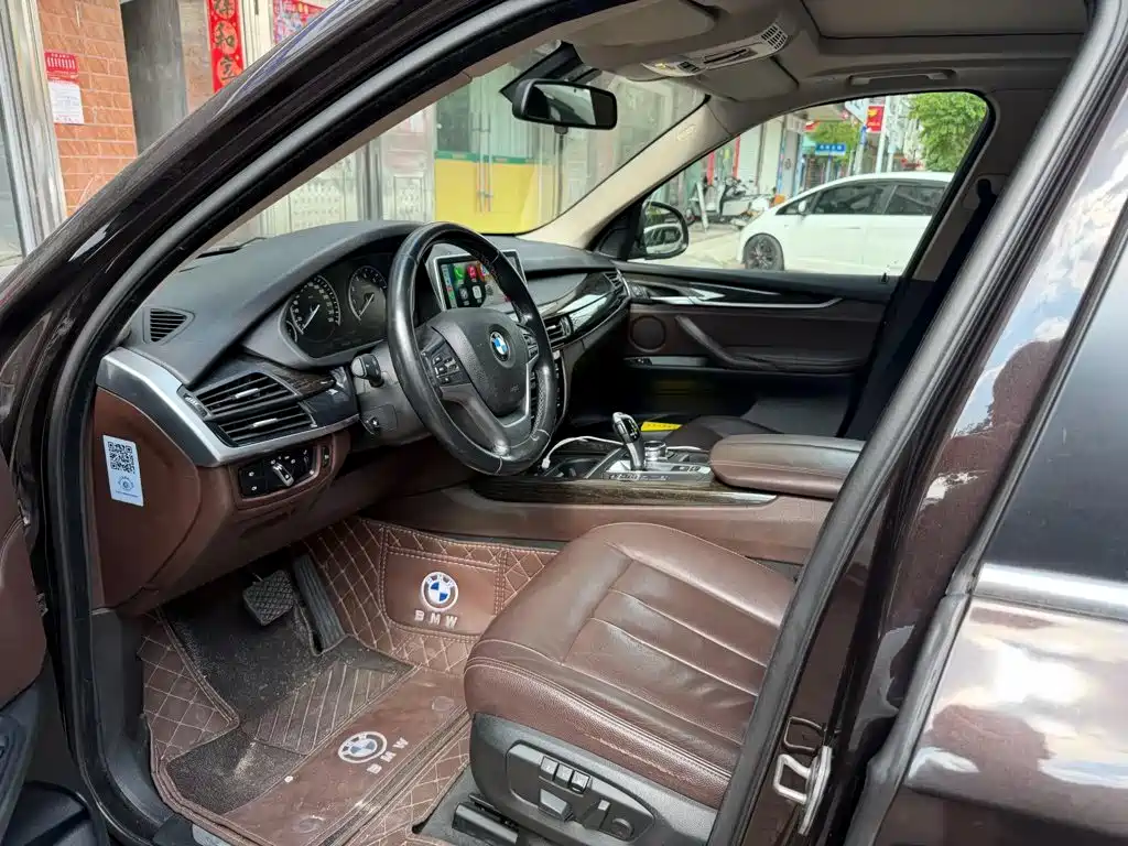 BMW X5 (Import) — миниатюра 8