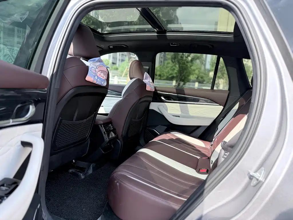 Geely Xingyue L — миниатюра 11
