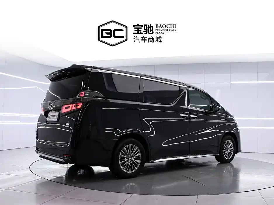 Toyota Vellfire — миниатюра 3