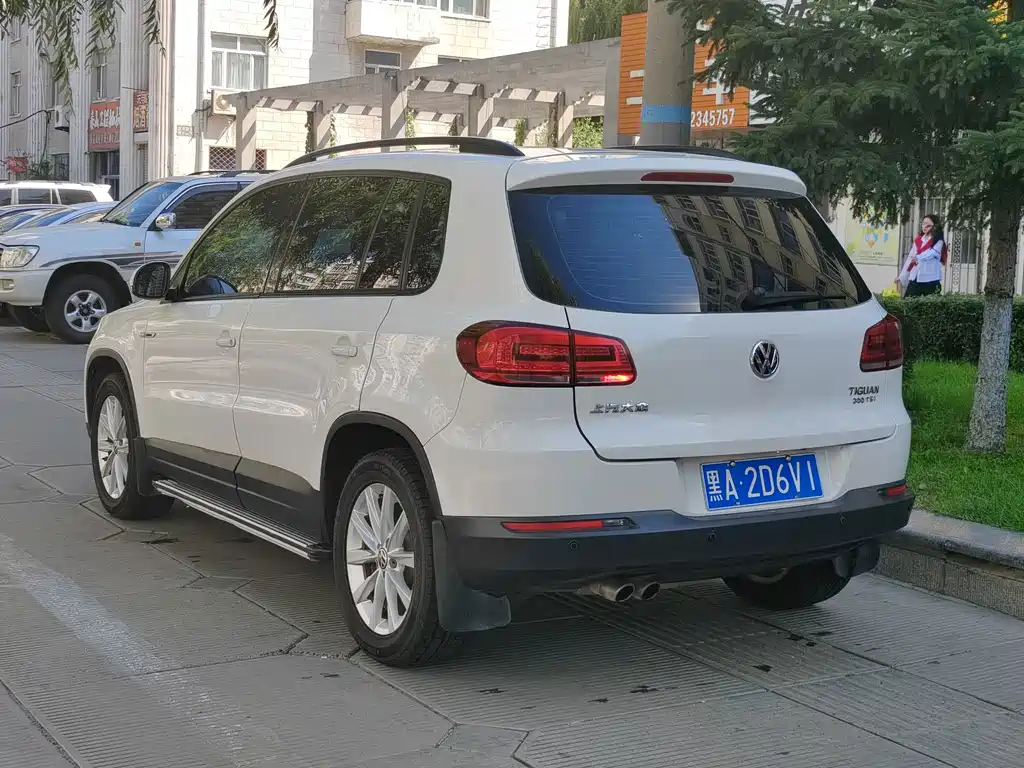 Volkswagen Tiguan — миниатюра 4