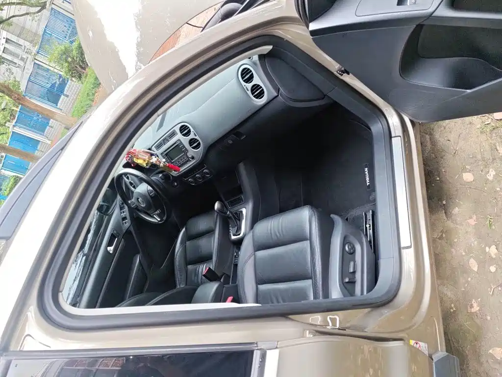 Volkswagen Tiguan — миниатюра 20