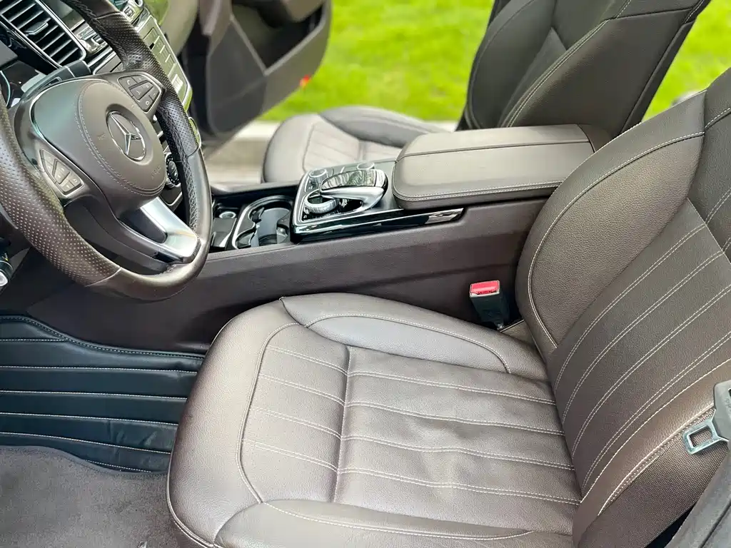 Mercedes-Benz GLS — миниатюра 19